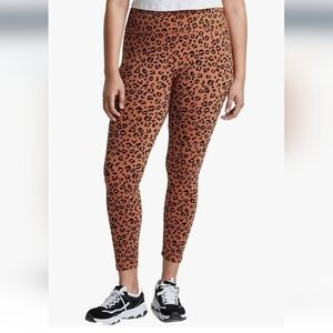 Wild Fable Brown and Black Leopard Print Leggings